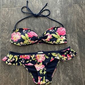 Abercrombie & Fitch Bandeau Floral Bikini